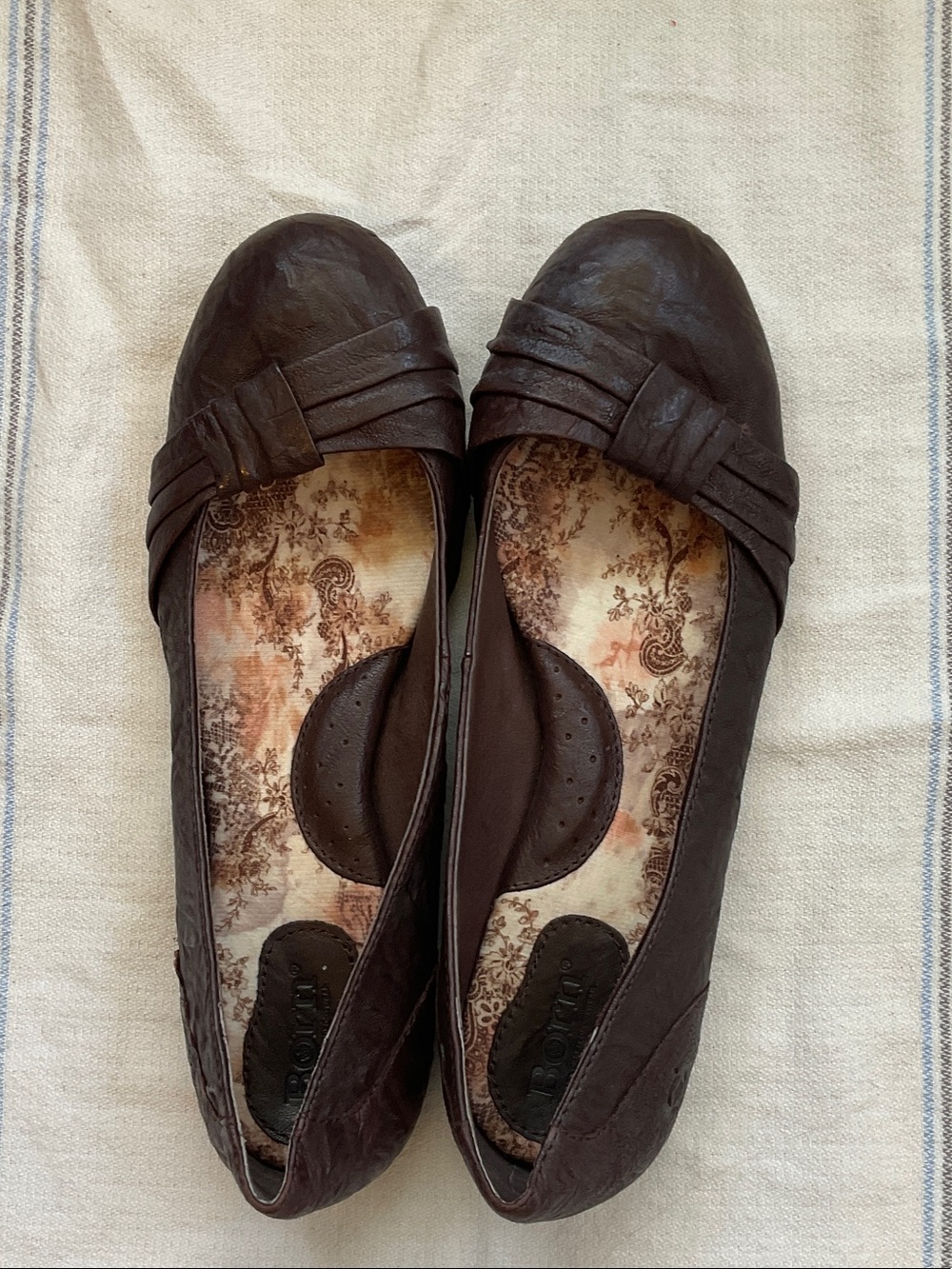 Born Dark Brown Leather Ballet Flats